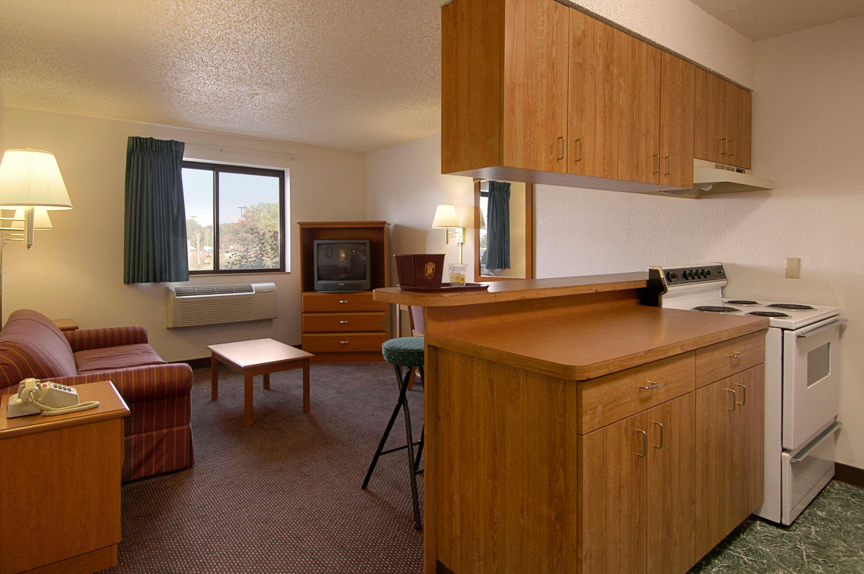 Super 8 By Wyndham Pulaski Exterior foto